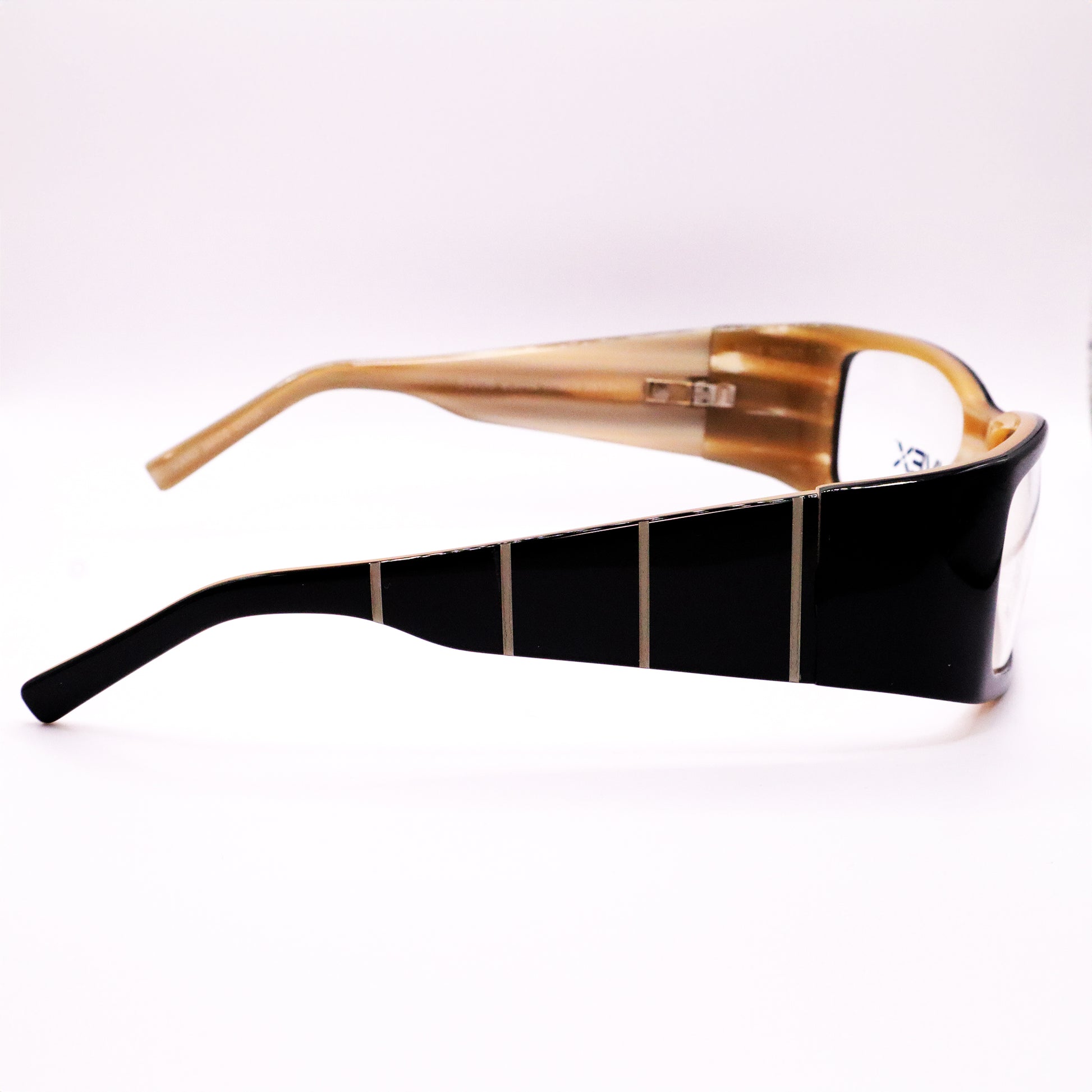 Titmus SW08 - black side