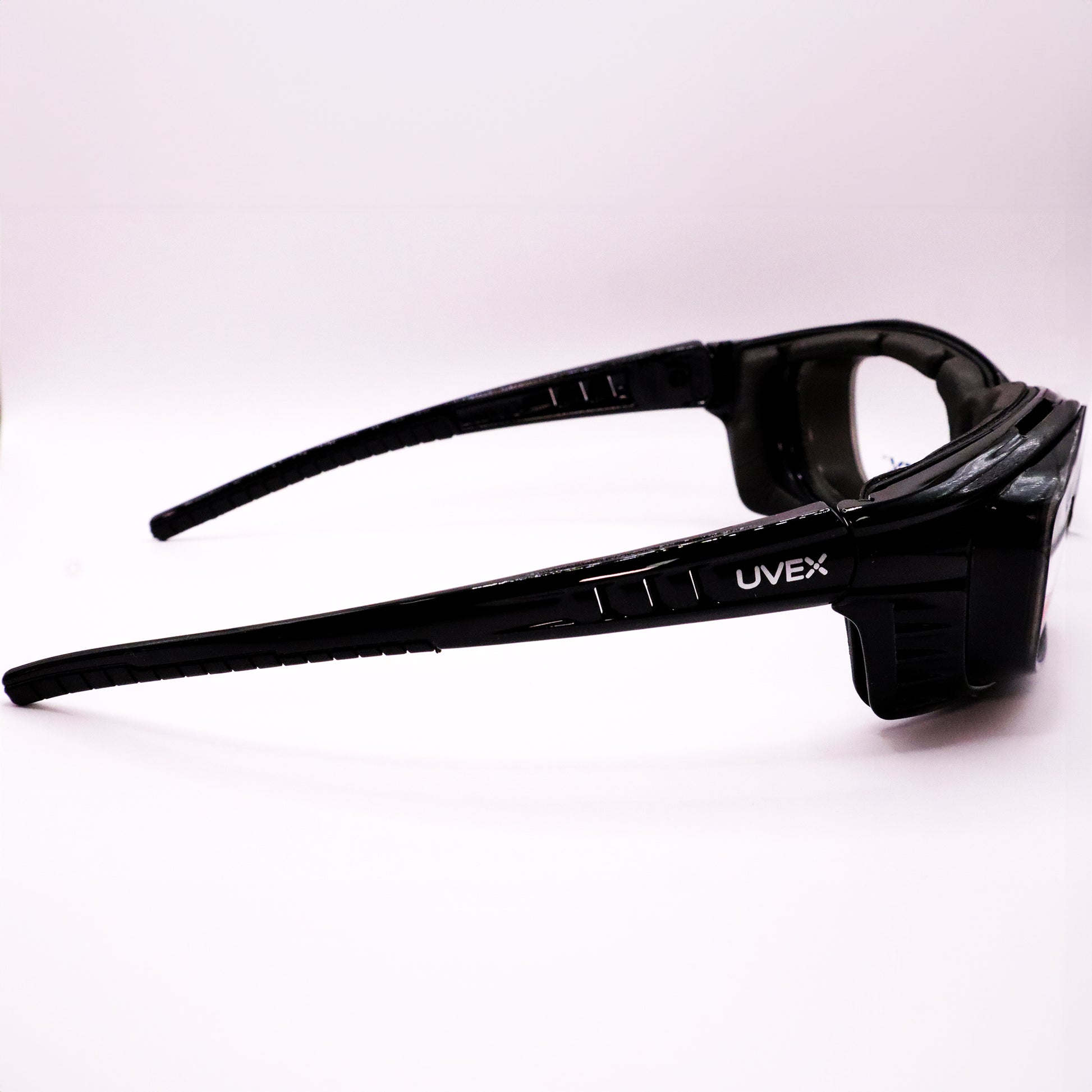 Titmus SW09R Livewire Sealed Eyewear - BLK side