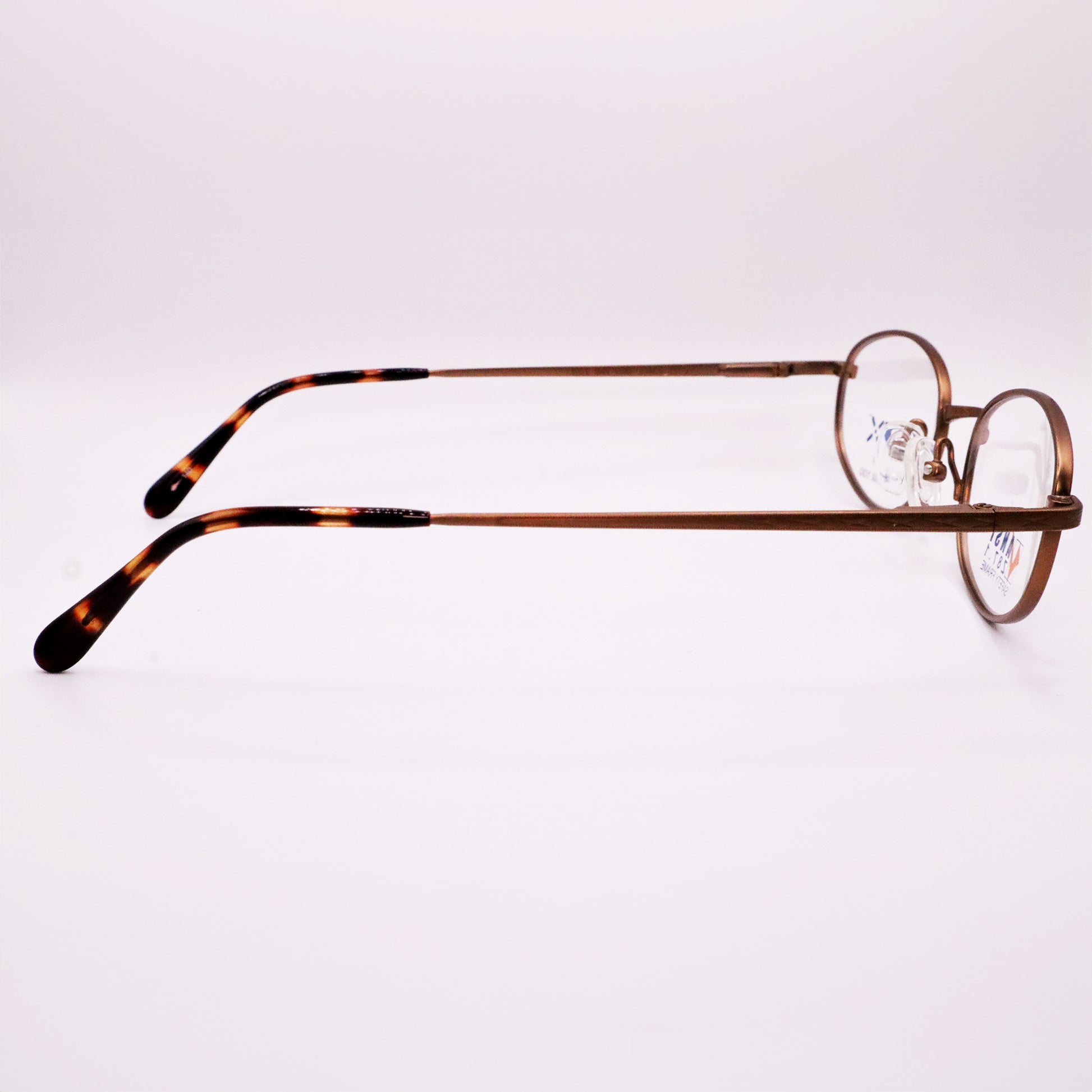 Titmus EXT6 - BRN side