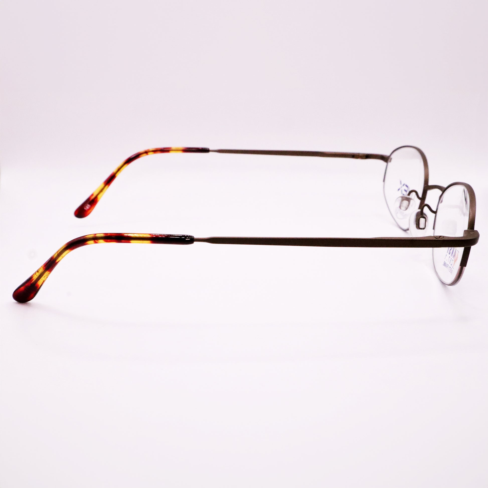 Titmus EXTS2A - DKB side