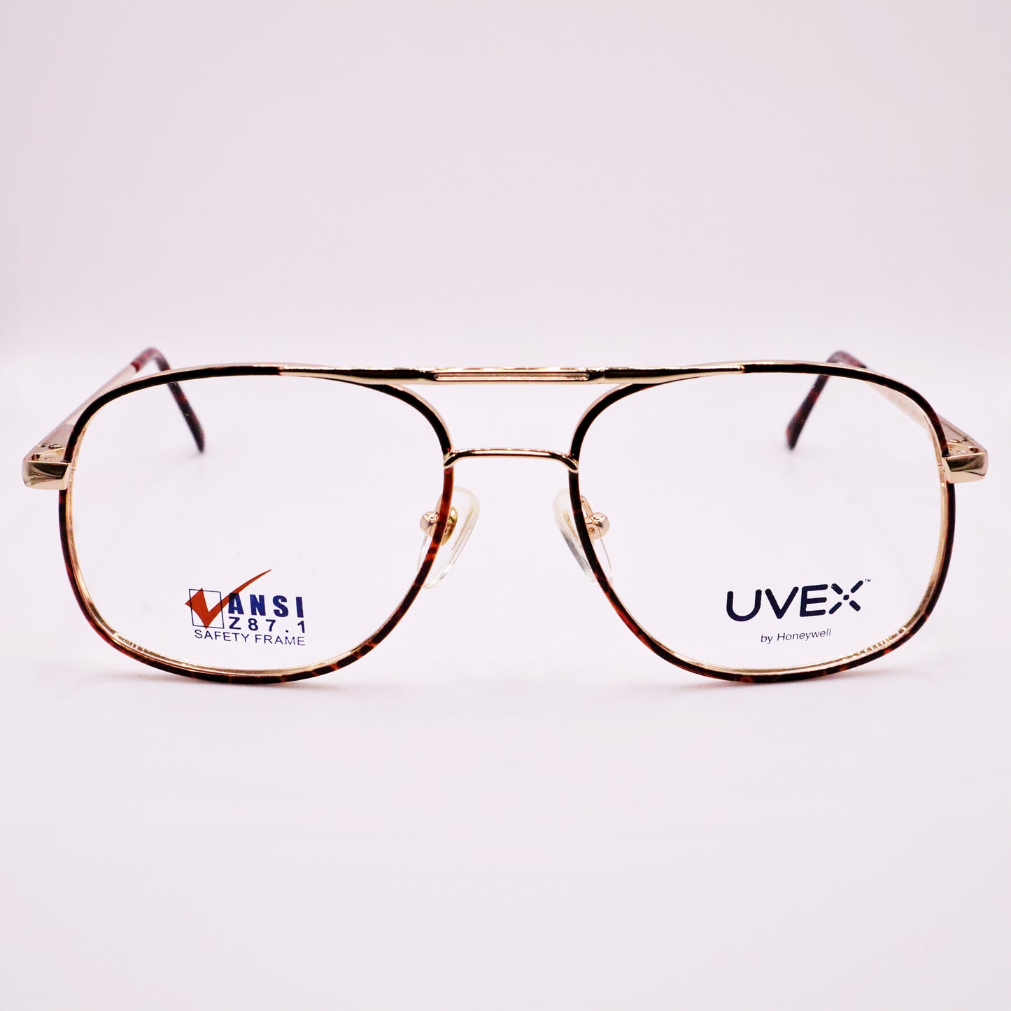 Titmus BC101 - DMB front