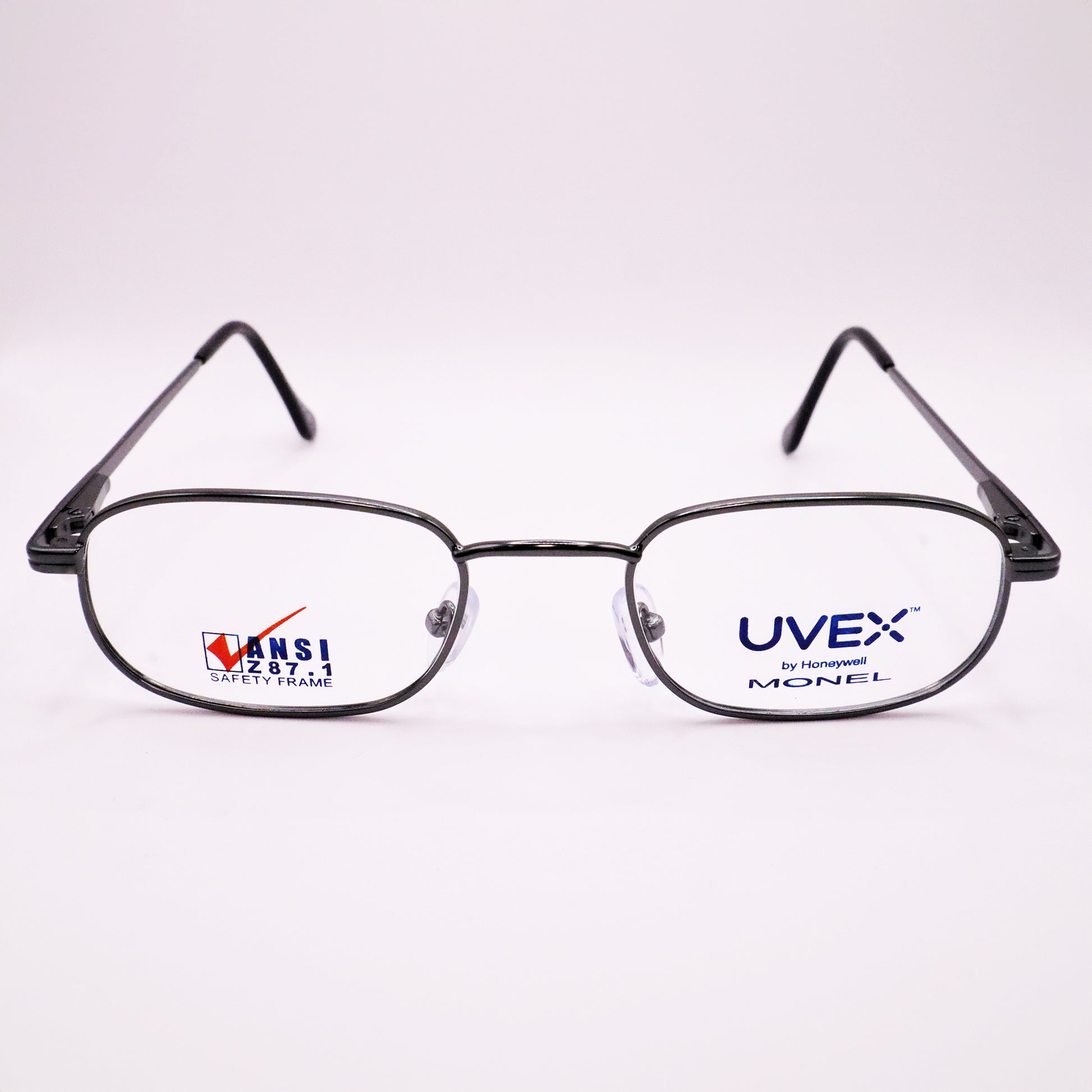 Titmus PC267 - GRA front