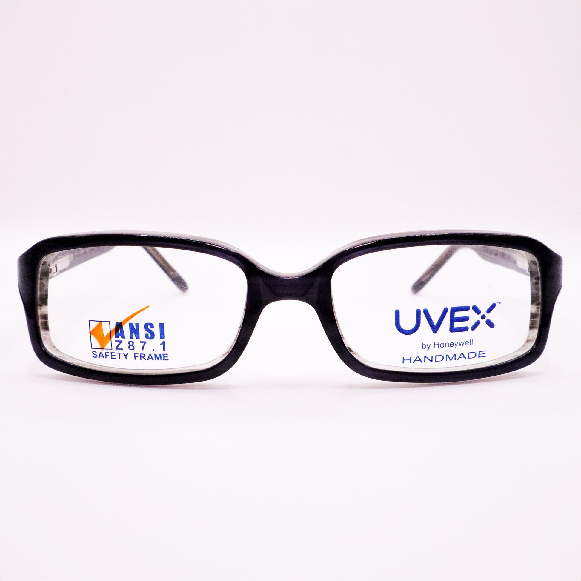 Titmus PC269 - GRA front