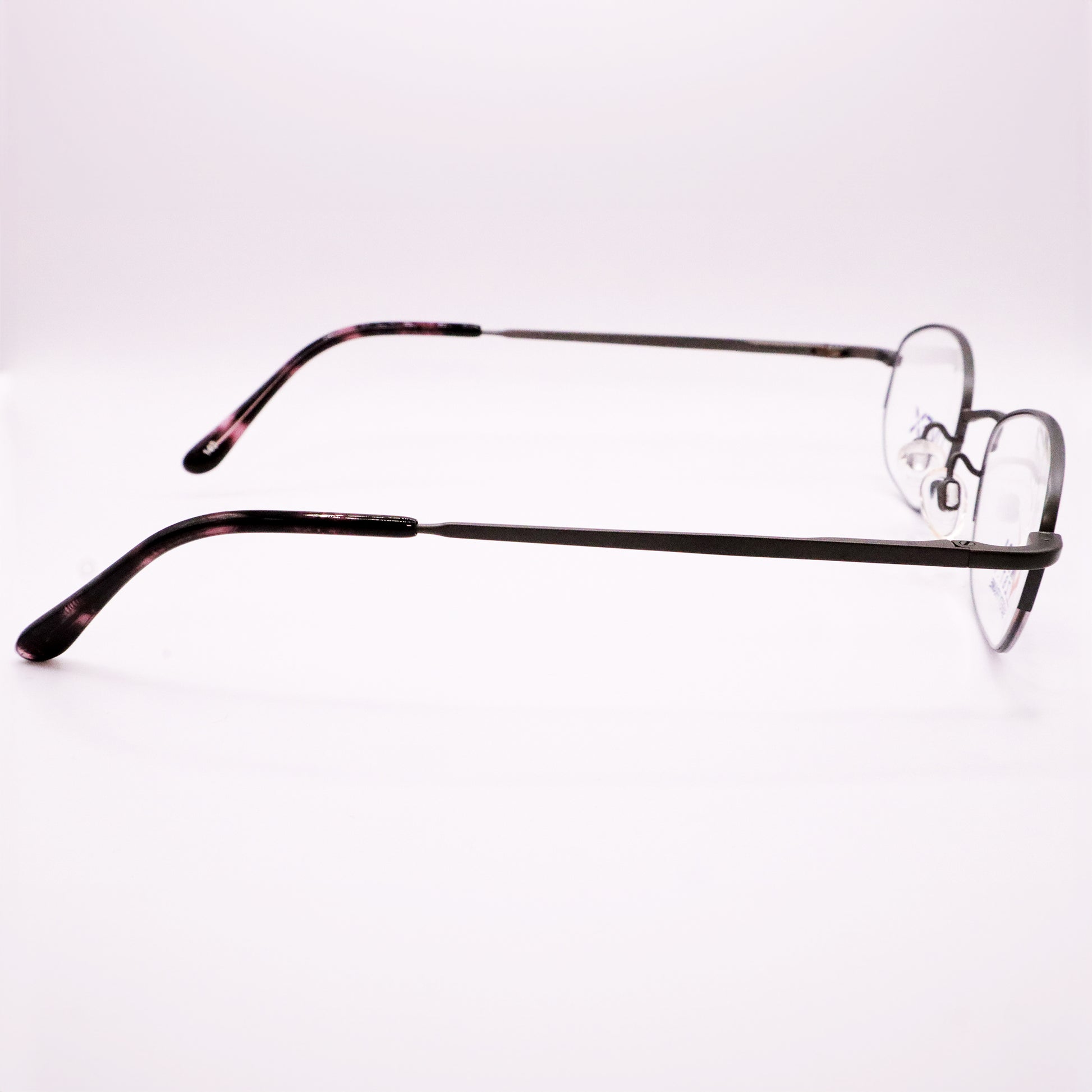 Titmus EXTS1A - LGR side